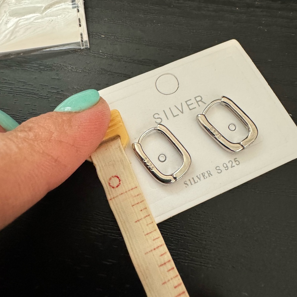 S925 Sterling Silver U Shape Huggie Hoop Earrings - Picture 6 of 6
